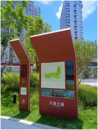 戶外液晶廣告機(jī)應(yīng)用在景區(qū)，有什么作用與意義呢？